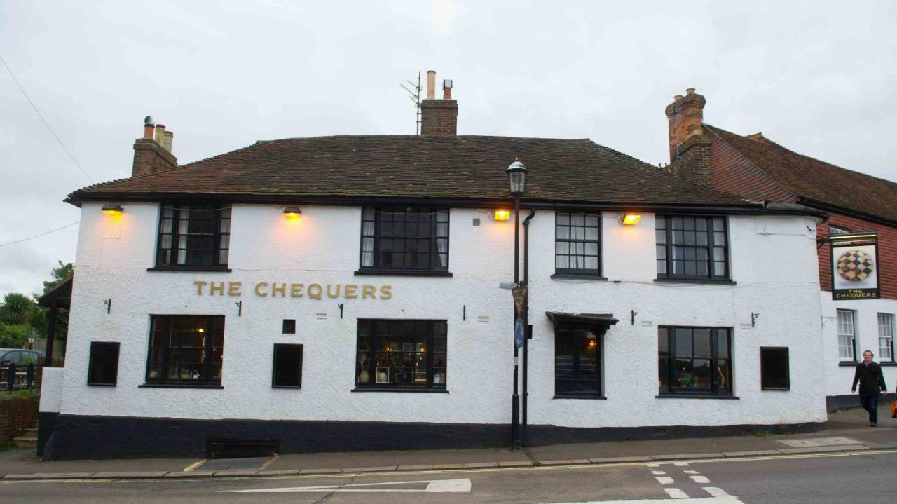 Chequers Inn Battle Exterior foto